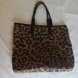 Judy Blue cheetah designpurse